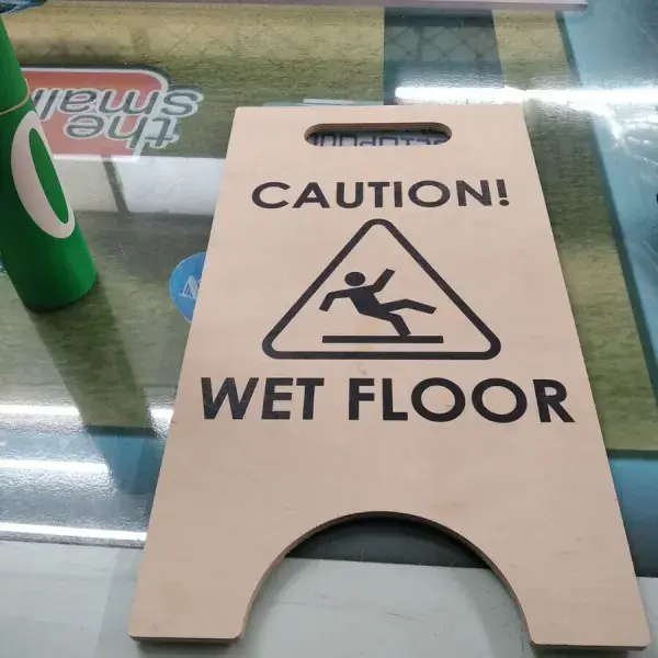 Υπηρεσίες κοπής και χάραξης με Laser και CNC Router, Εργασίες Laser - CNC. Κατασκευή ξύλινης πινακίδας, κοπή CNC, ψηφιακή εκτύπωση, Αθήνα.